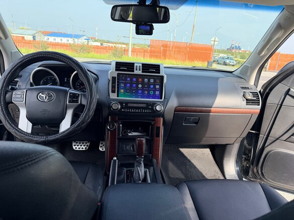 2017 Toyota Land Cruiser Prado 6-speed 150 Series Рестайлинг 1, чёрный, 4950000 рублей - вид 7