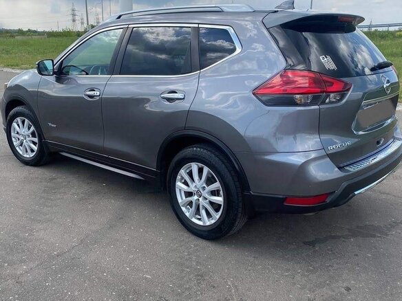 2017 Nissan Rogue II Рестайлинг, серый, 1850000 рублей - вид 3