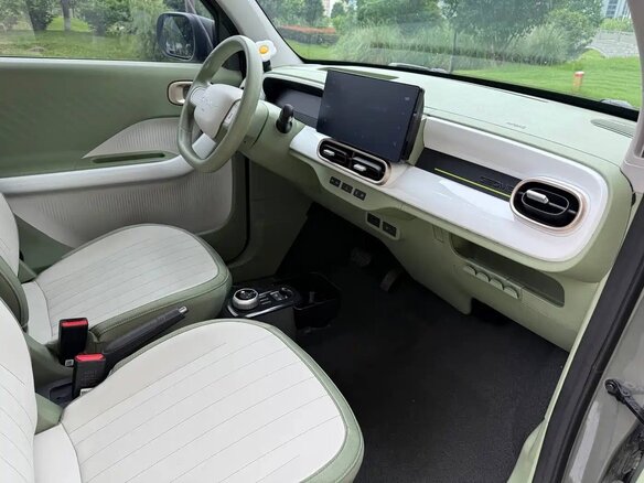 2023 Geely Panda Knight I, зелёный, 800000 рублей - вид 6