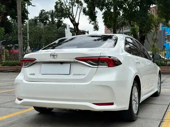 2023 Toyota Corolla XII (E210), белый, 1533004 рублей - вид 5