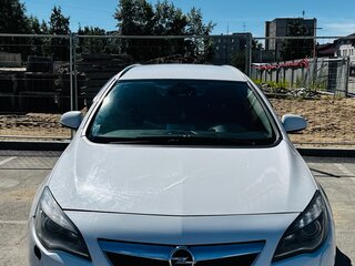 2011 Opel Astra J, белый, 370000 рублей, вид 3