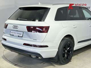 2017 Audi Q7 II (4M), белый, 3930000 рублей, вид 3