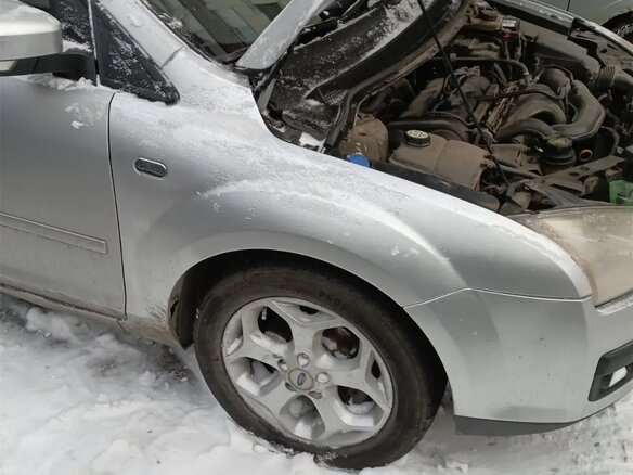 2005 Ford Focus II, серебристый, 280000 рублей - вид 12