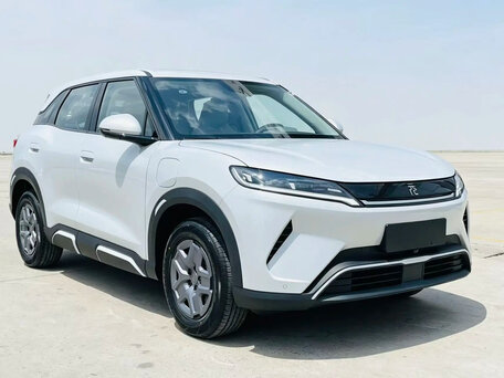 2025 BYD Yuan Up 32 kWh, белый, 1650000 рублей, вид 3