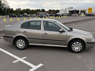 2010 Skoda Octavia I (A4) Рестайлинг, серый, 420000 рублей, вид 5