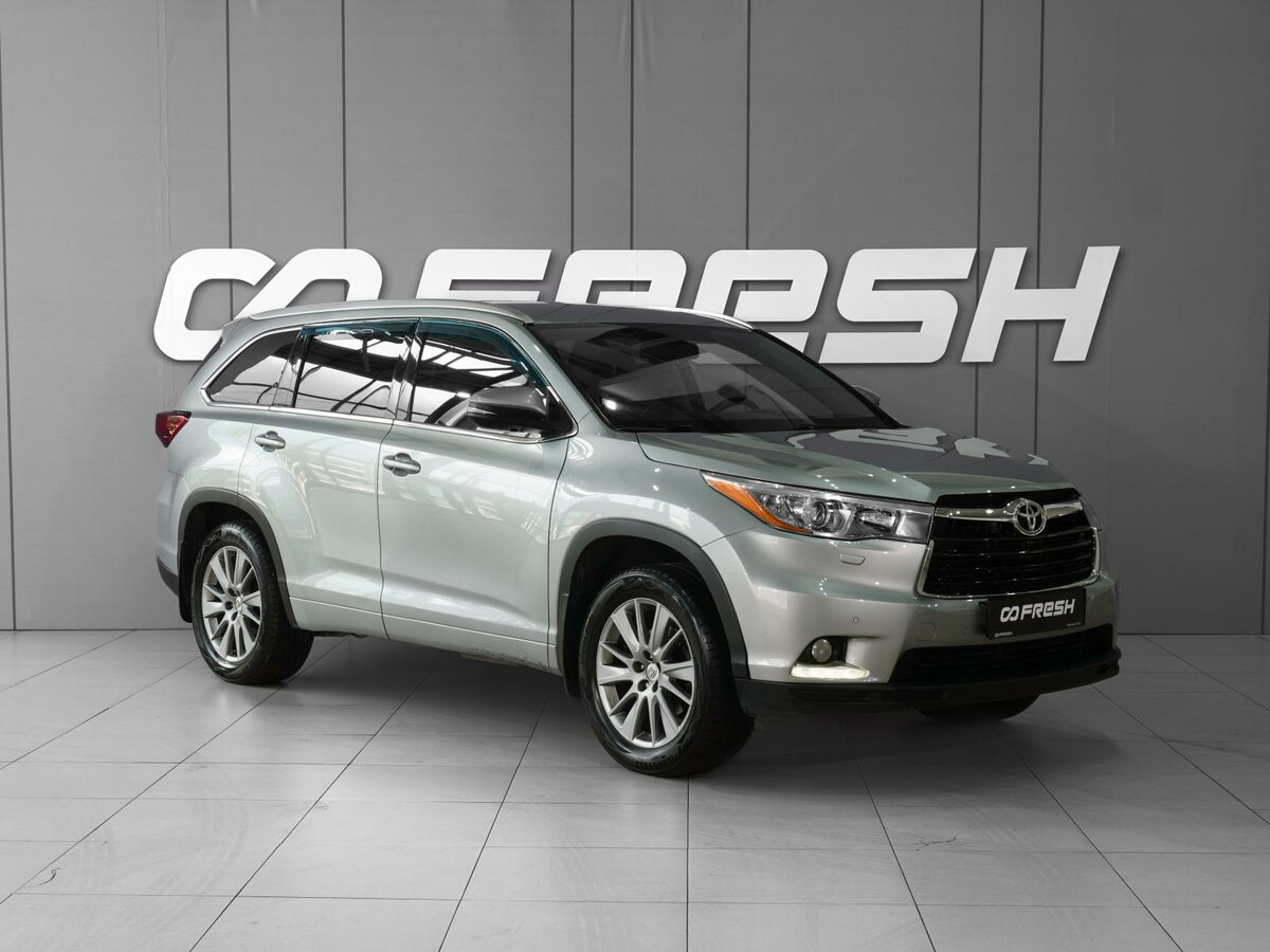 Открыть фотографии: Toyota Highlander III (XU50)