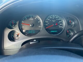 2008 Chevrolet Tahoe III, чёрный, 2100000 рублей, вид 3