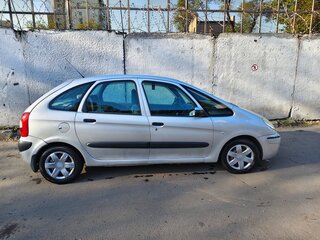 2008 Citroen Xsara Picasso, серебристый, 380000 рублей, вид 2