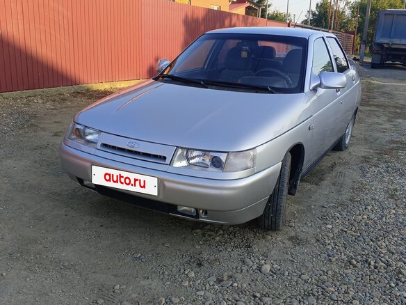 2003 Lada (ВАЗ) 2110, серебристый, 260000 рублей