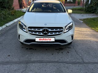 2017 Mercedes-Benz GLA 200 I (X156), белый, 1500000 рублей, вид 2
