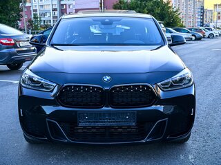 2022 BMW X2 sDrive20i I (F39), чёрный, 2750000 рублей, вид 4