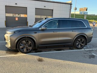 2024 Li Auto (Lixiang) L9 44.5 kWh I, серый, 6500000 рублей, вид 5