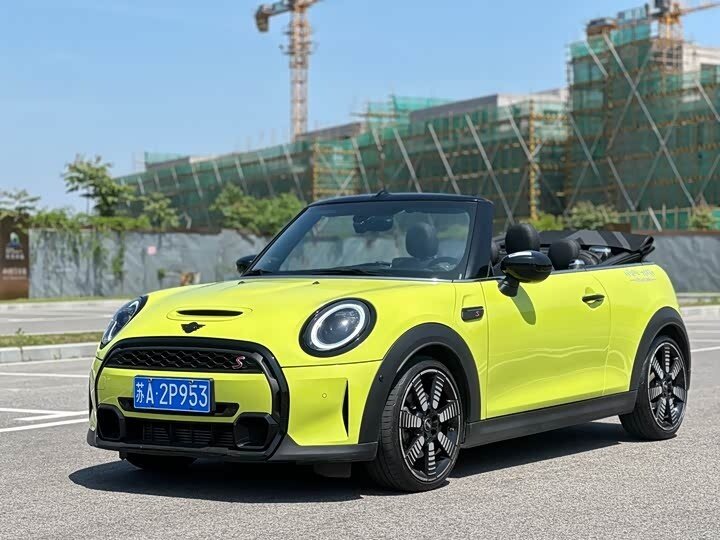 Открыть фотографии: Mini Cabrio III Рестайлинг 2