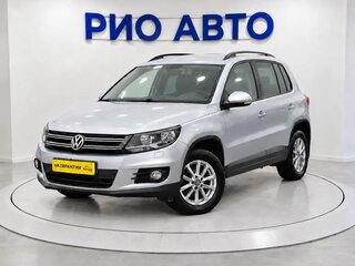 2012 Volkswagen Tiguan I Рестайлинг, серебристый, 1199999 рублей, вид 1