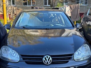 2008 Volkswagen Golf V, чёрный, 550000 рублей, вид 1