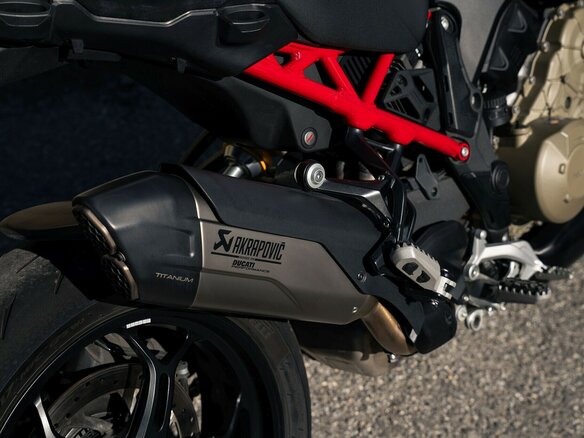 2026 Ducati Multistrada V4, красный, 3745000 рублей - вид 10