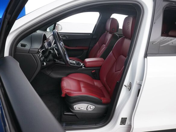 2021 Porsche Macan I Рестайлинг 2, белый, 7290700 рублей - вид 9