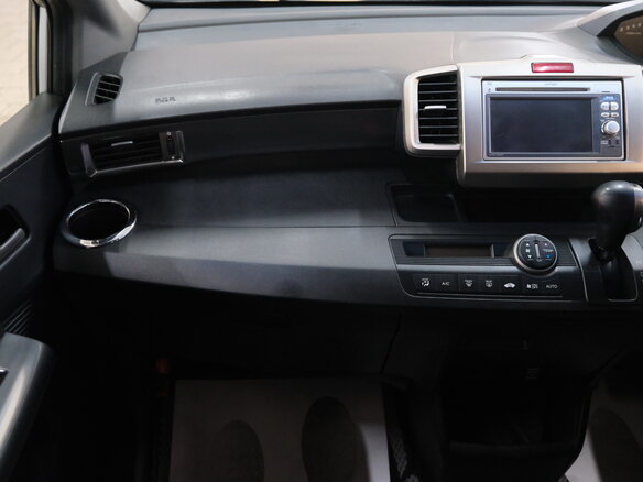 2012 Honda Freed Spike I Рестайлинг, серый - вид 14