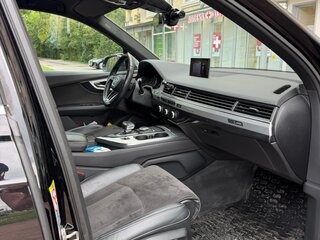 2017 Audi Q7 II (4M), чёрный, 5650000 рублей, вид 5