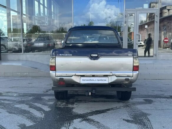 2004 Mitsubishi L200 III, синий, 830000 рублей - вид 3