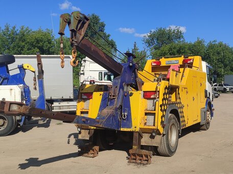 2007 Scania P-series, белый, 7300000 рублей, вид 2