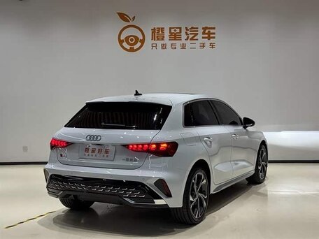 2025 Audi A3 Sportback 35 TFSI IV (8Y) Рестайлинг, белый, 2045792 рублей, вид 3