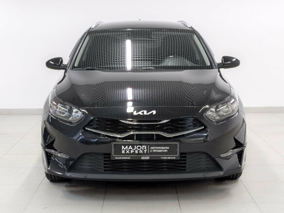 2021 Kia Ceed III Рестайлинг, чёрный - вид 1