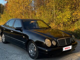 1997 Mercedes-Benz E-Класс 230 II (W210, S210), синий, 180000 рублей, вид 2