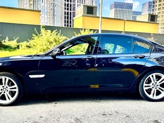 2013 BMW 7 серии 740d xDrive V (F01/F02/F04) Рестайлинг, чёрный, 2600000 рублей, вид 5
