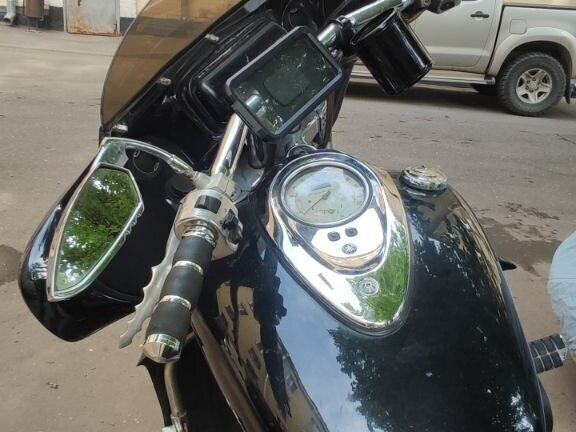 2001 Yamaha XV 1600 Road Star, чёрный, 600000 рублей - вид 3