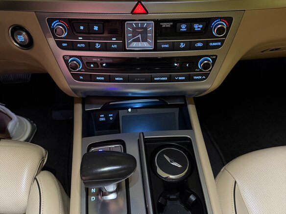 2017 Genesis G80 I, белый, 3000000 рублей - вид 12