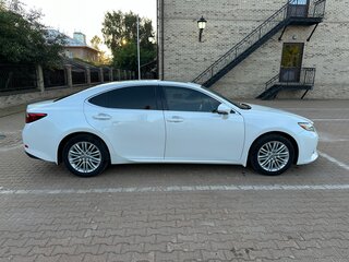 2014 Lexus ES 250 VI, белый, 2450000 рублей, вид 4