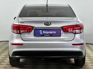 2016 Kia Rio III Рестайлинг, серебристый, 960000 рублей, вид 4