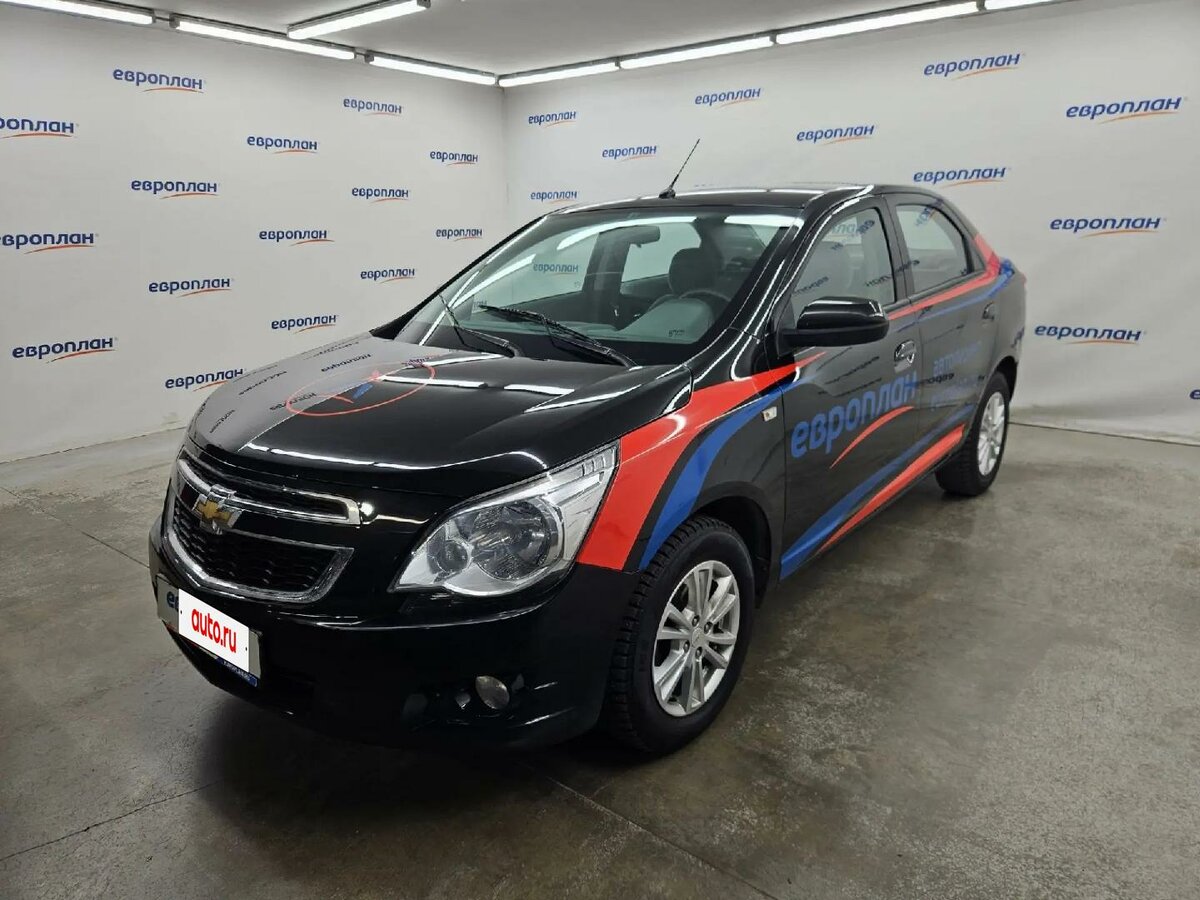 Открыть фотографии: Chevrolet Cobalt II Рестайлинг