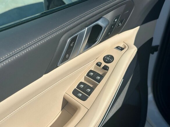 2021 BMW X5 40i IV (G05/G18), белый, 8590000 рублей - вид 16