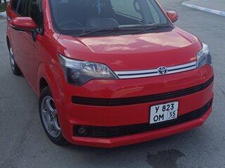 2016 Toyota Spade, красный, 900000 рублей, вид 1
