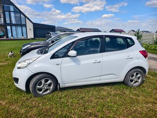 2011 Kia Venga I, белый, 720000 рублей, вид 4