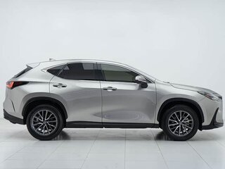 2023 Lexus NX 250 II, серебристый, 6100000 рублей, вид 4