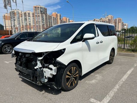 Toyota Alphard III Рестайлинг