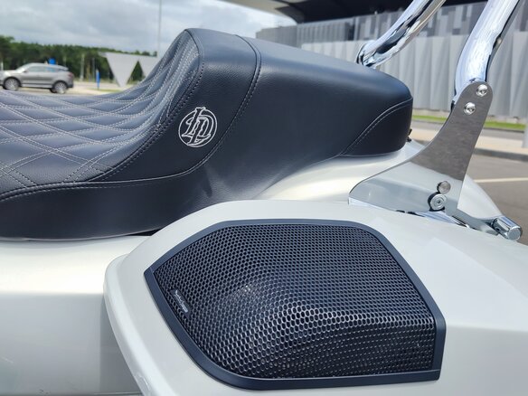 2017 Harley-Davidson Road Glide, белый, 1783001 рублей - вид 15