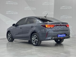 2021 Kia Rio IV Рестайлинг, серый, 1599000 рублей, вид 3