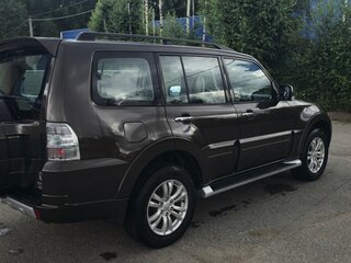 2017 Mitsubishi Pajero IV Рестайлинг 2, коричневый, 2649000 рублей, вид 4