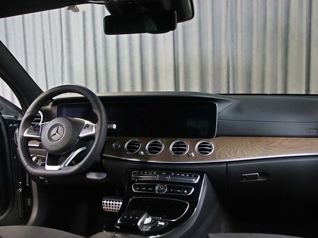 2016 Mercedes-Benz E-Класс 200 V (W213, S213, C238), чёрный, 2149000 рублей, вид 5