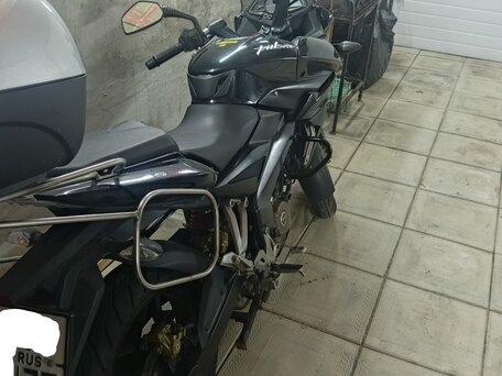 2016 Bajaj Pulsar AS 200, чёрный, 265000 рублей, вид 3
