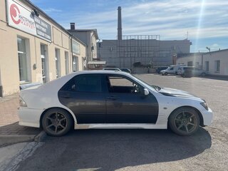 2002 Toyota Altezza, белый, 550000 рублей, вид 3