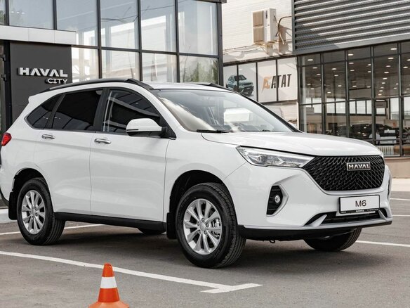2026 Haval M6 II, белый - вид 2