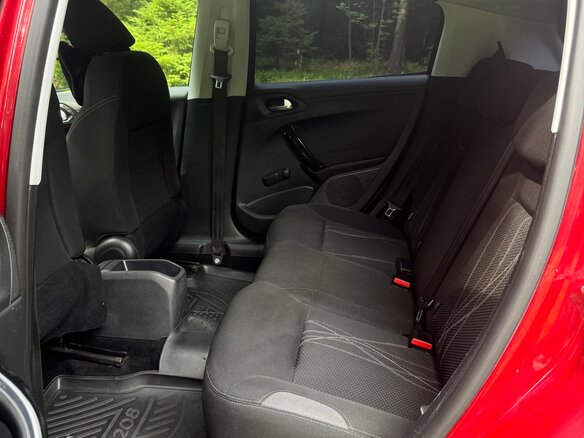 2013 Peugeot 208 I, красный, 505000 рублей - вид 15