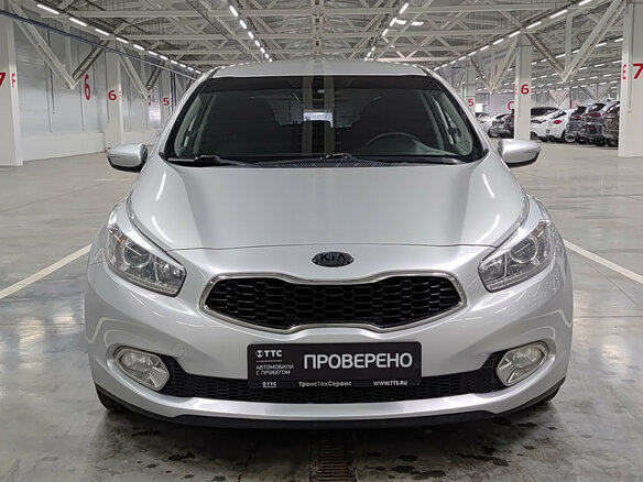 2014 Kia Ceed II, серебристый - вид 1