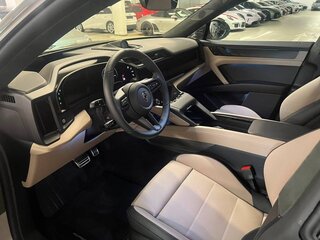 2026 Porsche Cayenne Turbo Electric Coupé IV, зелёный, 29500000 рублей, вид 4