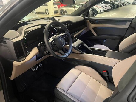 2026 Porsche Cayenne Turbo Electric Coupé IV, зелёный, 29500000 рублей, вид 4